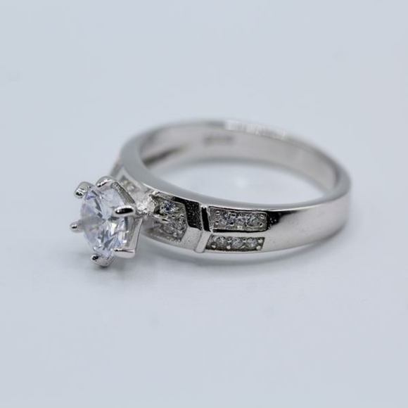 Soli Ring - Picture 2 of 3